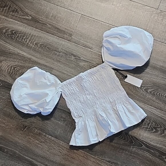 ASTR the Label "Savina" bubble sleeve Top - Picture 2 of 3